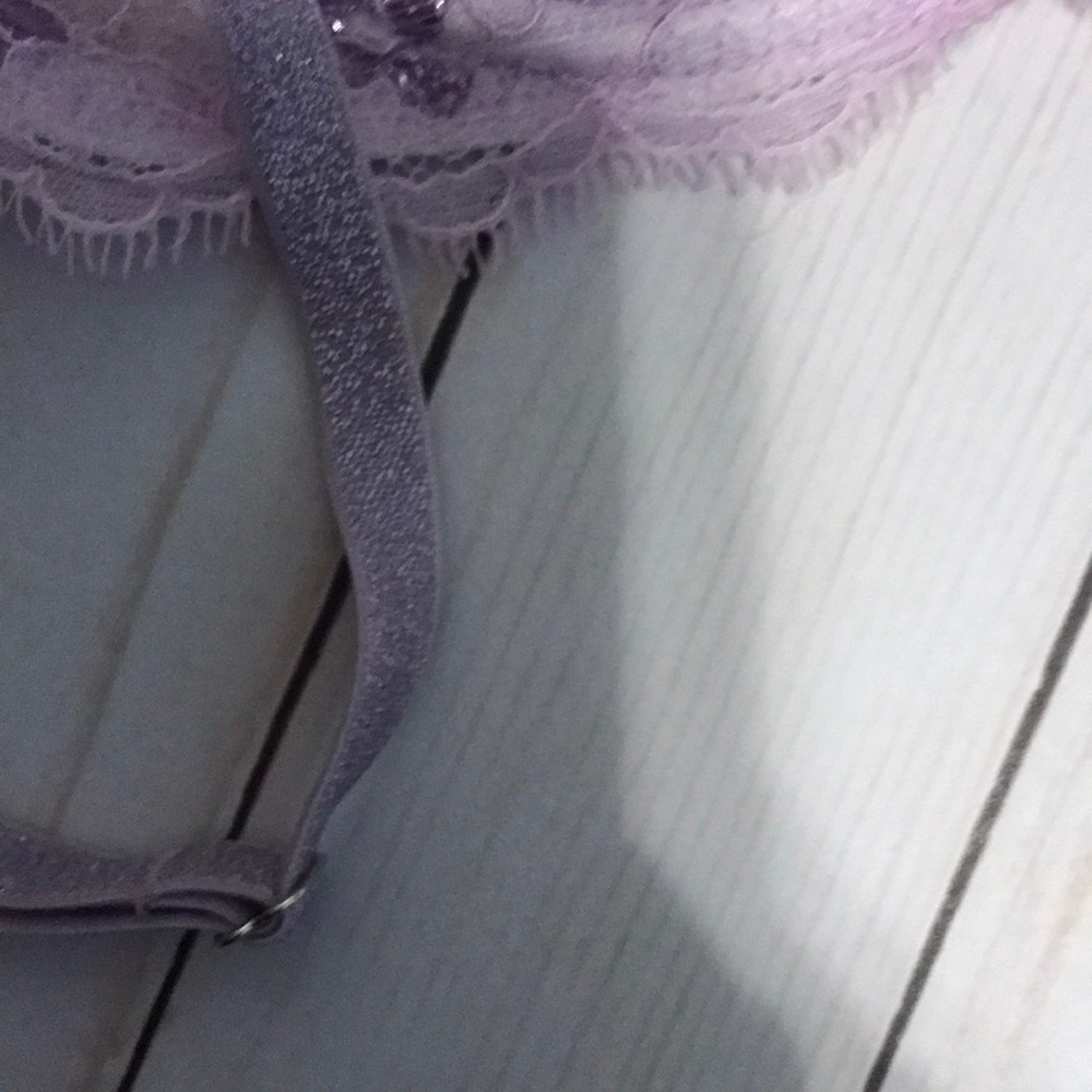 bra - Picture 3 of 3